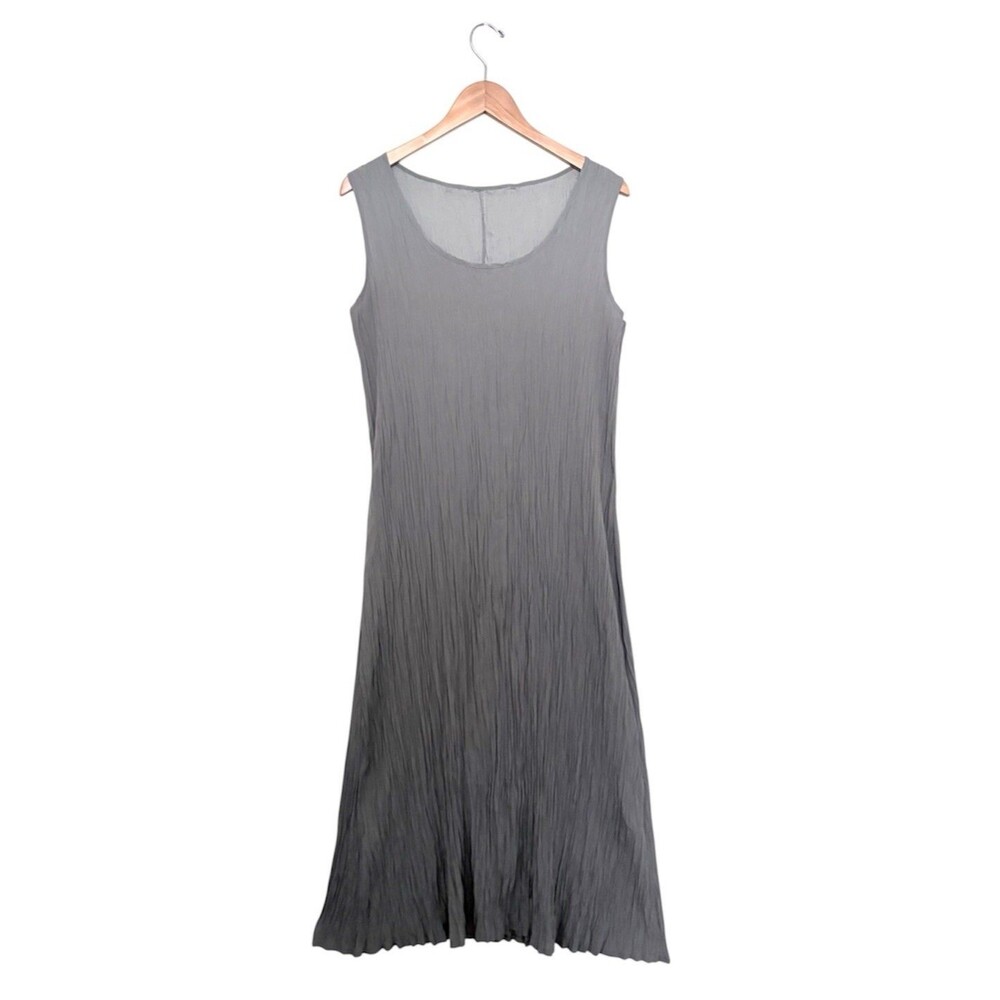 Babette SF Long Slip Dress Size M Sleeveless Gray Crinkle Pleated Fabric